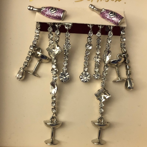 Betsey Johnson Silver Tone Champagne Fringe Chandelier Drop Earrings NIB - Picture 10 of 13